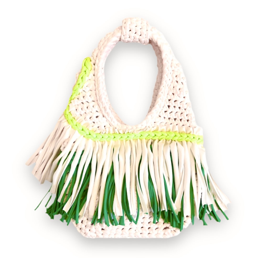CROCHETED MINI RODEO WRISTLET • cream and green