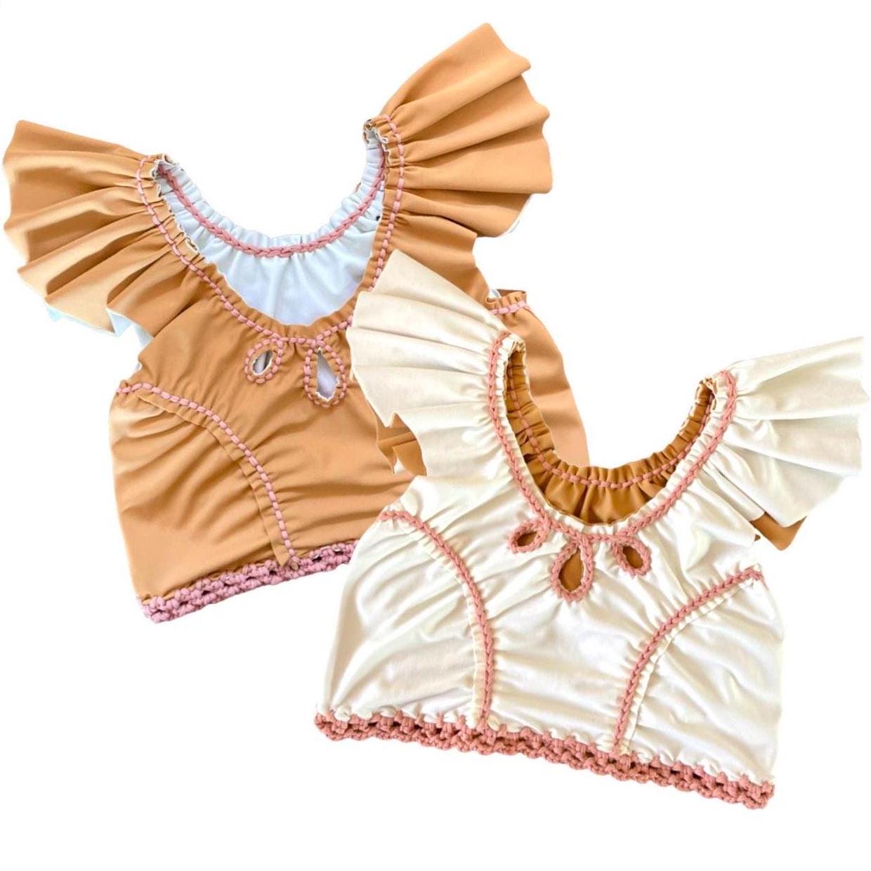 REVERSIBLE CROCHETED RODEO FLUTTER TOP • leather and cream