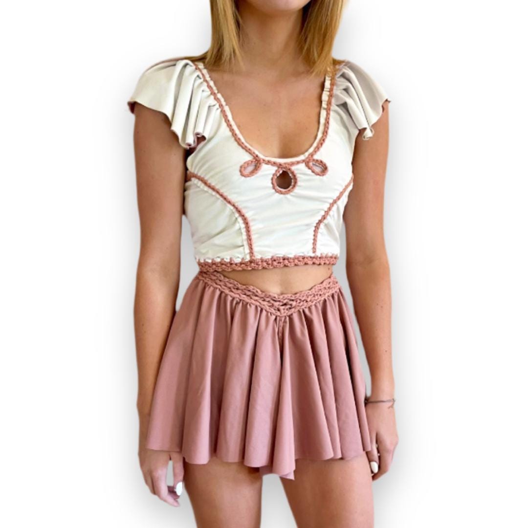 TWO PIECE SET rodeo flutter sleeve top and mini shorts • cream and rose