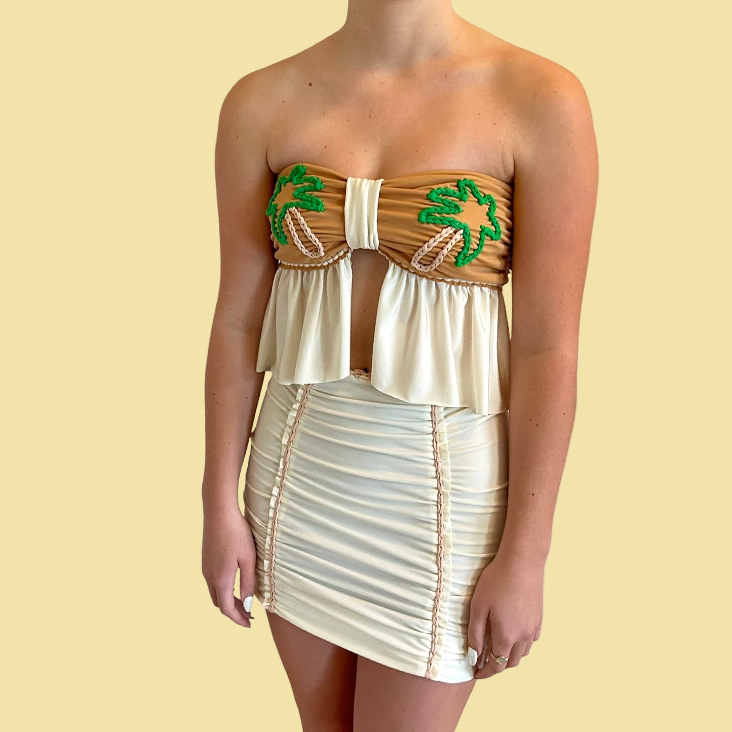 REVERSIBLE CROCHETED SPLIT RUFFLE COCO TOP • cream and leather