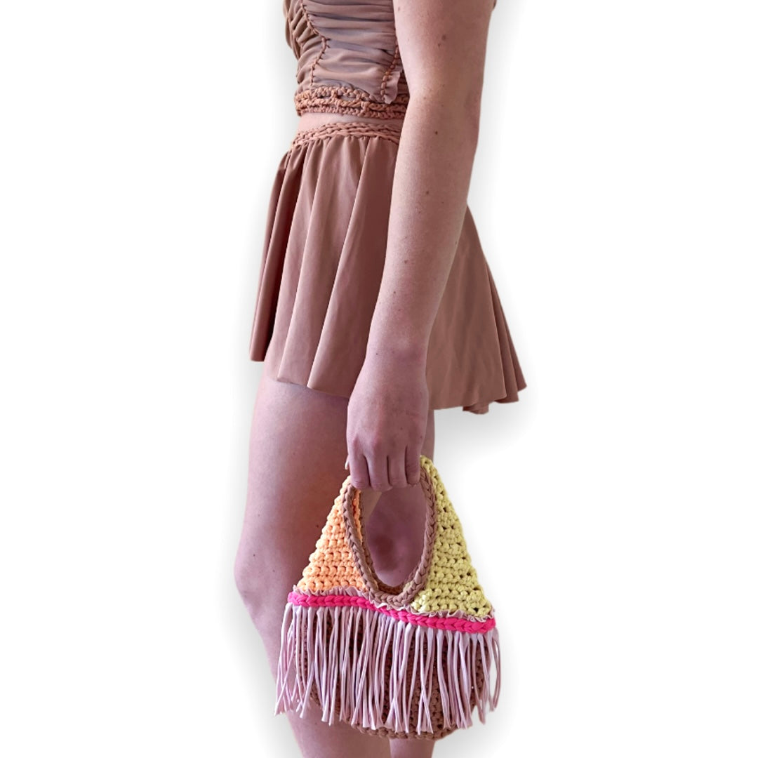 CROCHETED MINI FRINGE WRISTLET • color block