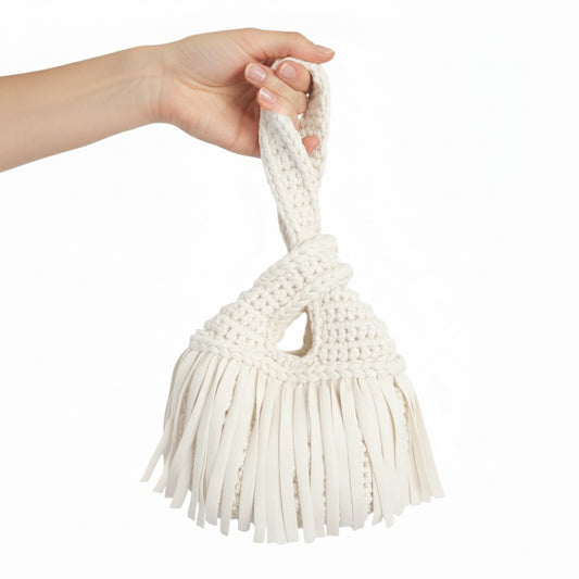 CROCHETED MINI FRINGE KNOT WRISTLET • white
